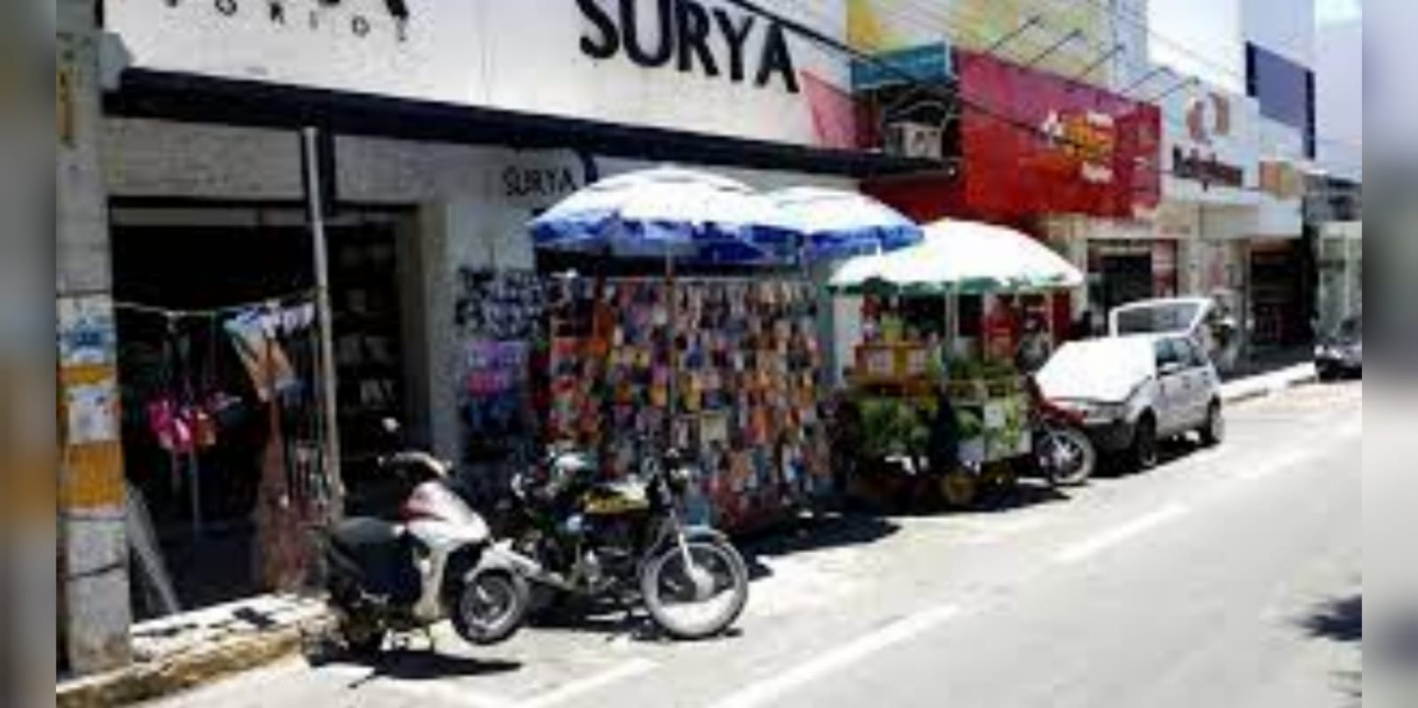 Camelôs poderão ocupar praça ao lado do Guedes, em Patos; secretária Mila diz que é preciso conversar melhor