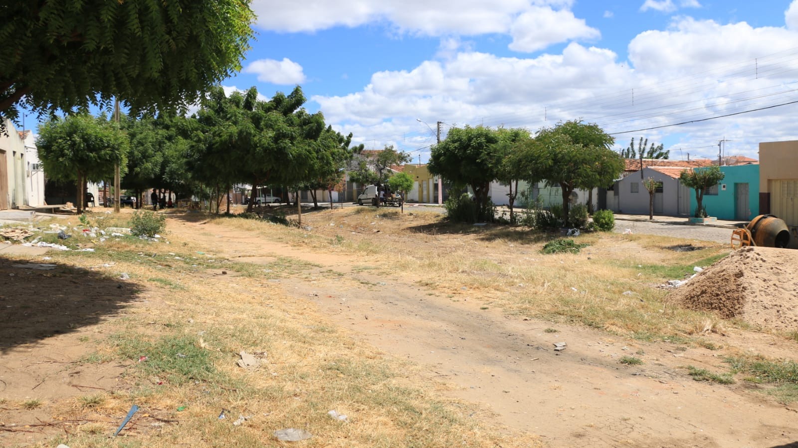 Fátima Bocão defende projeto de revitalização da comunidade Beiral, em Patos