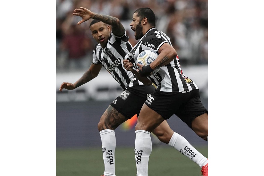 SÉRIE A: Galo sobrando na ponta, São Paulo derrotado pelo Bragantino e empate entre Corinthians e Inter
