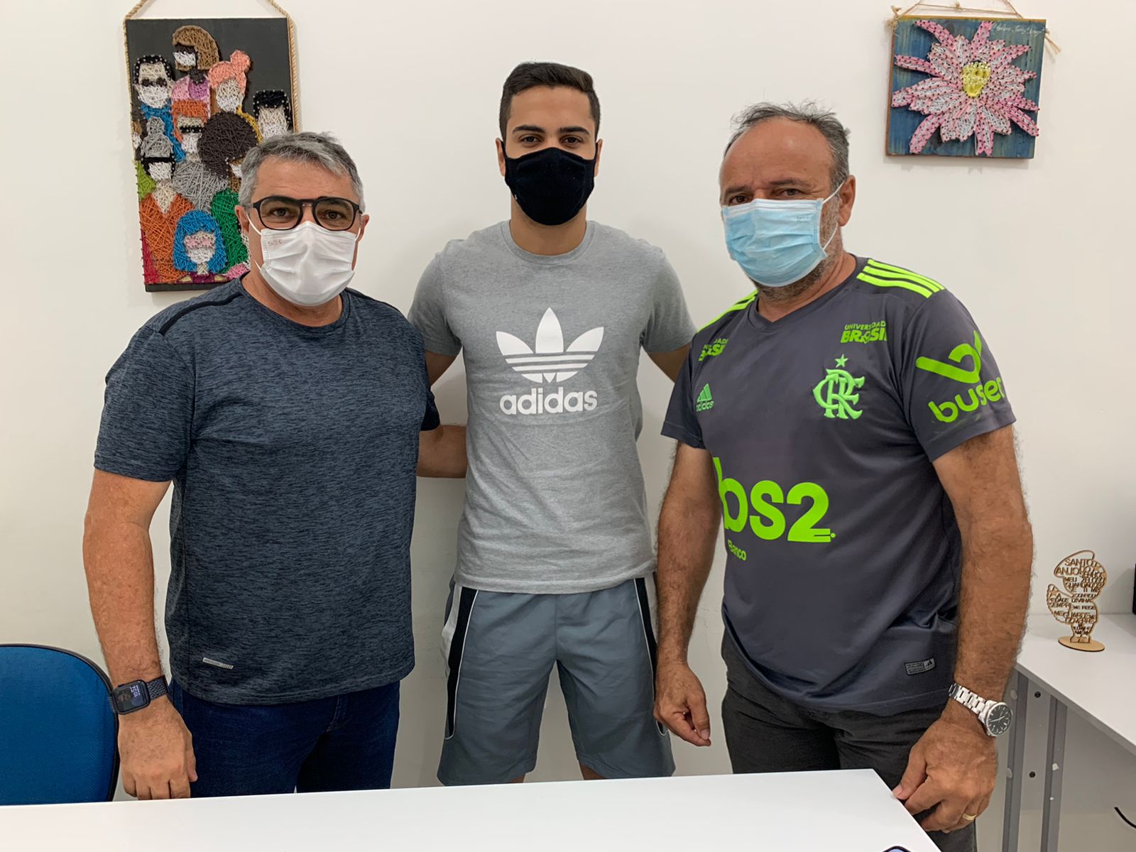 Atleta velocista de Patos se torna campeão paraibano pela oitava vez. Secretário de Esporte comenta