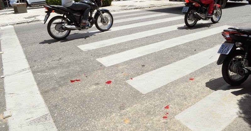 Vereador Josmá Oliveira cobra que STTRANS passe a utilizar tinta termoplástica na pintura das faixas de trânsito. Ouça