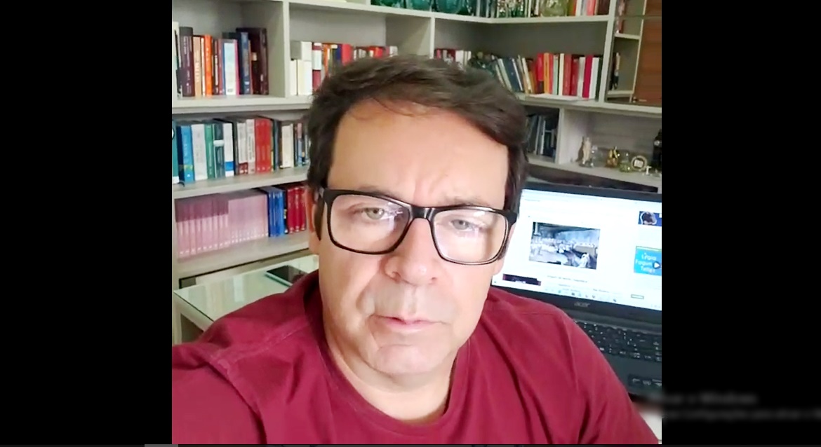 Dr. Ramonilson divulga vídeo sobre o 15 de novembro, e elenca o dano causado em uma república pela corrupção. Veja