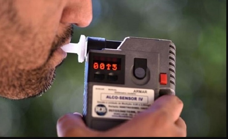 Vereador de Patos quer teste de bafômetro para motoristas de veículos públicos da prefeitura