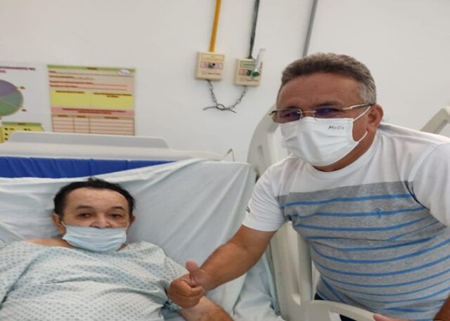 Mundinho de Malta tem alta e já está em casa ao lado de sua família