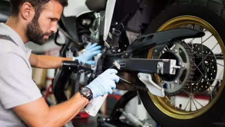 Jamerson Ferreira solicita implantação de escola profissionalizante no bairro Jatobá