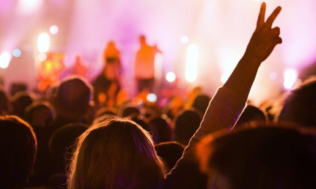 Novo Decreto: Frequentadores de shows vacinados estão dispensados de apresentarem o exame negativo para a Covid-19