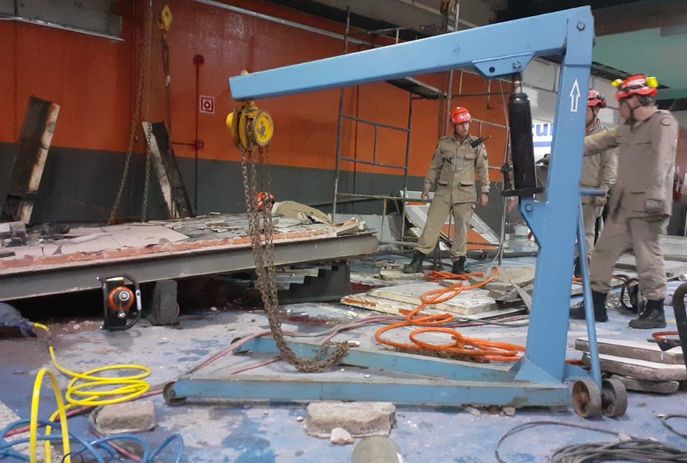 Trabalhadores morrem esmagados após estrutura de concreto desabar no Manaíra Shopping