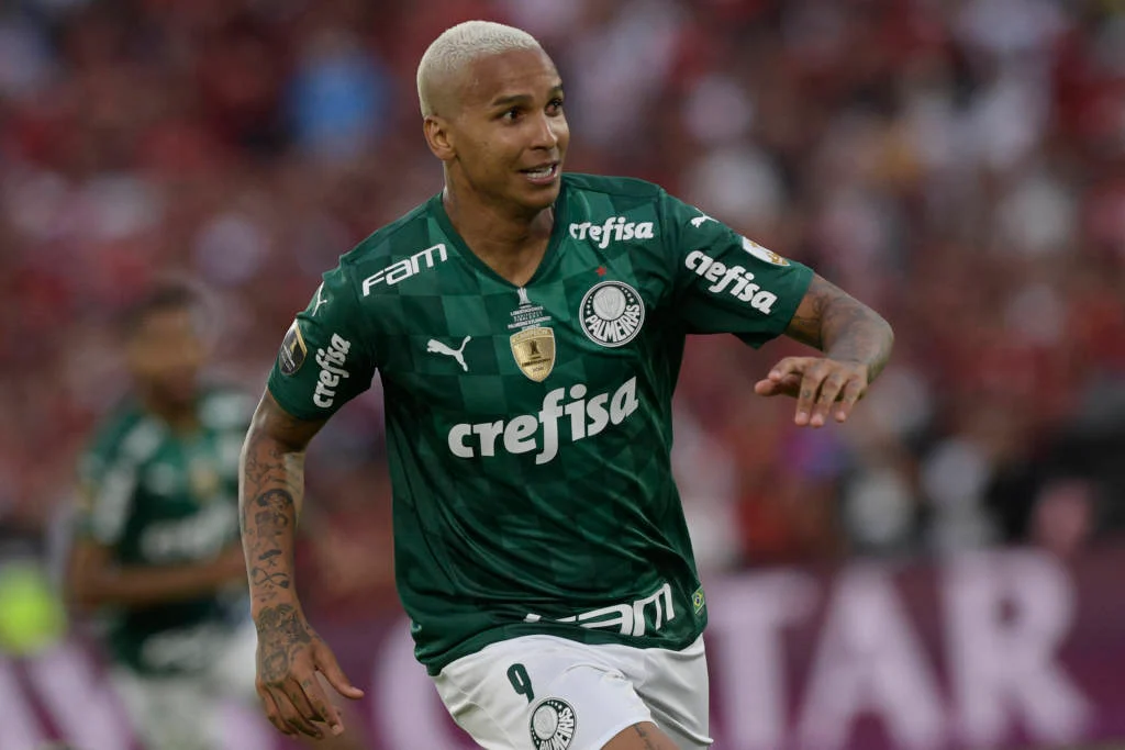 Deyverson decide na prorrogação, Palmeiras vence o Flamengo e conquista o tri da Libertadores