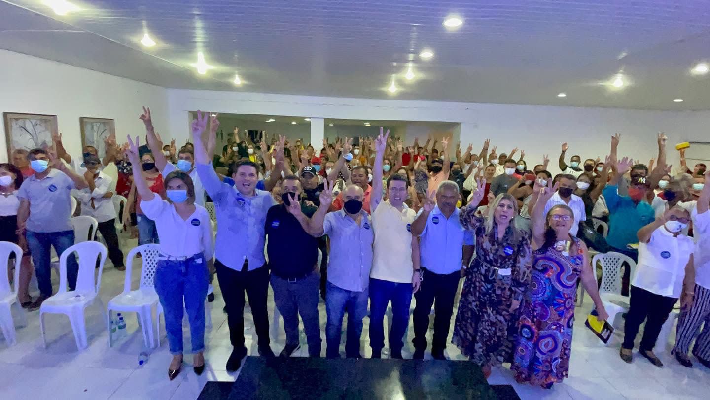 Hugo Motta recebe apoio do Grupo Henrique, liderado pela deputada federal Edna Henrique