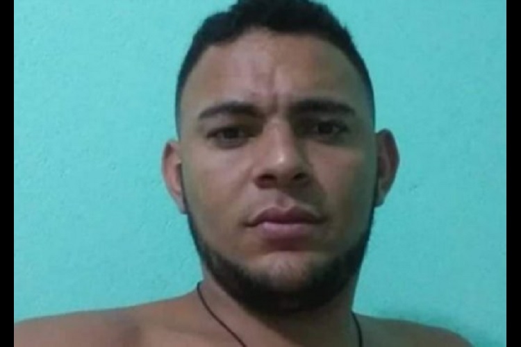 Jovem é morto a tiros após tentar agredir amigo com pedaço de pau, em Princesa Isabel