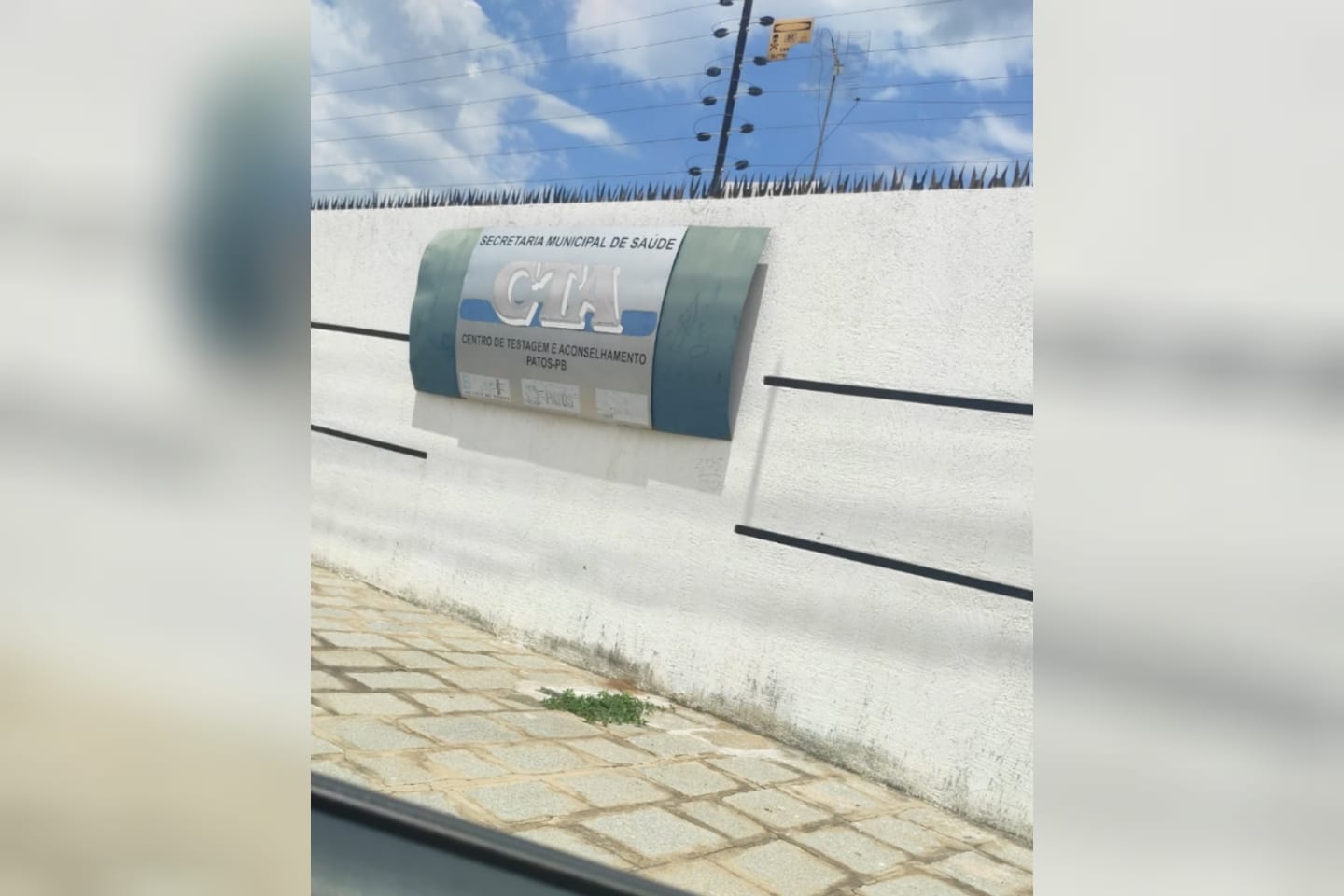 Pacientes de outro município reclamam de atendimento no CTA/Patos. Enfermeiro responde