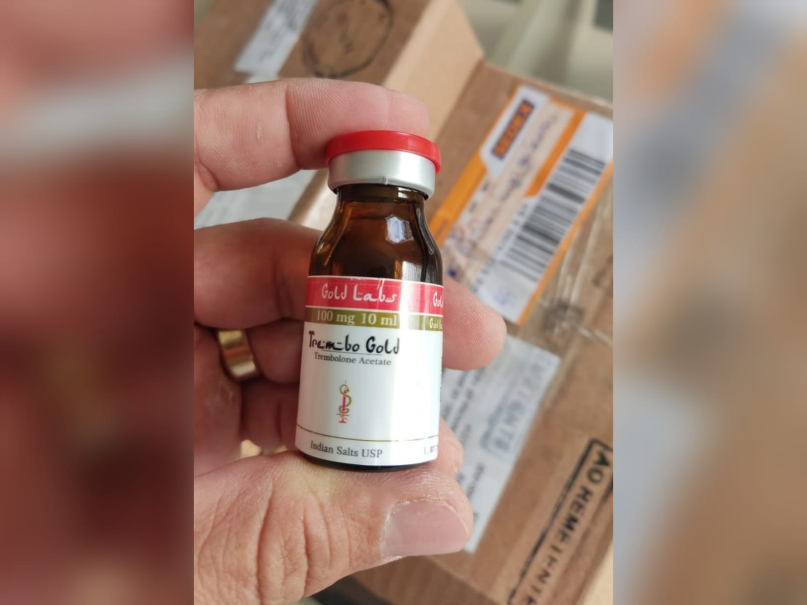 Polícia Civil de Patos e Santa Luzia prendem homem por adquirir e transportar anabolizante importado