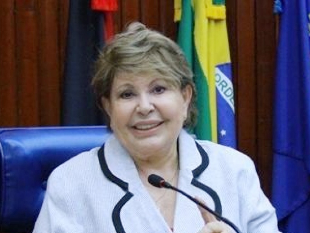 Vereadores de Patos desconsideram parecer do TCE-PB e aprovam contas da ex-prefeita Francisca Motta