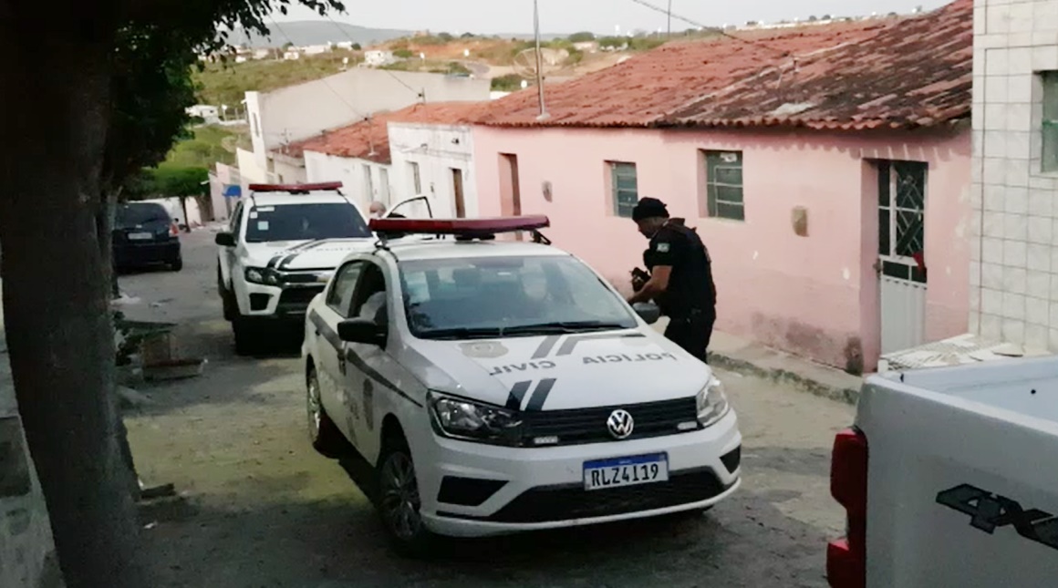 Polícia deflagra Operação Mãe do Tráfico em Princesa Isabel e prende várias pessoas