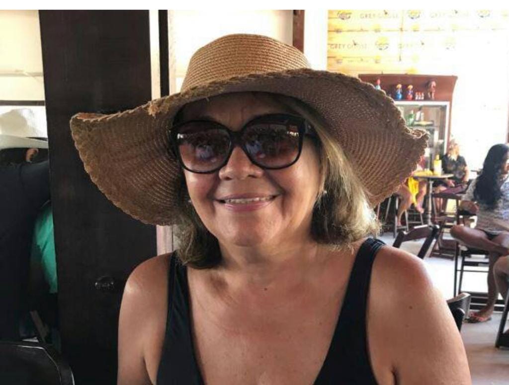 Amigos e familiares lamentam a morte da professora Edinamar Nunes