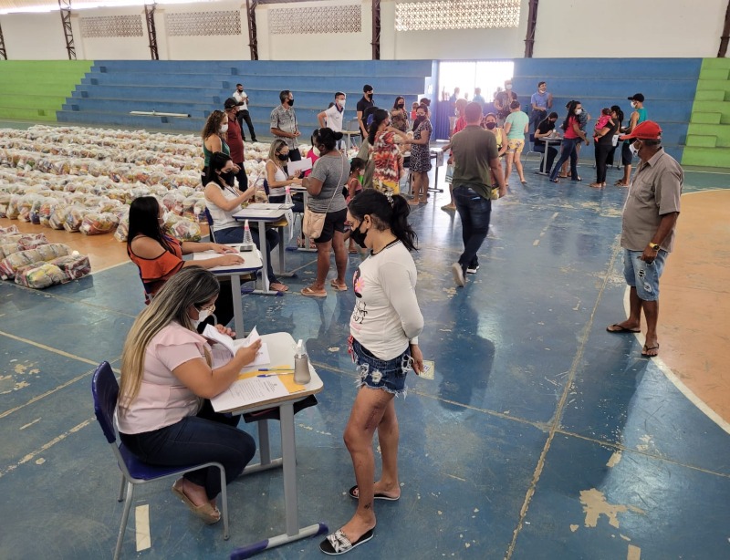Prefeitura de Catingueira distribui 800 cestas básicas para famílias em vulnerabilidade social