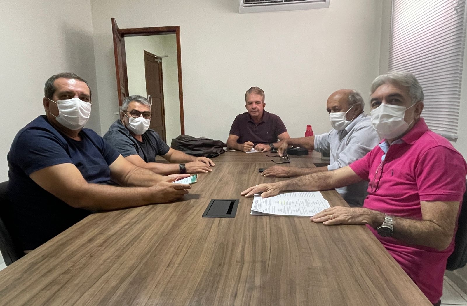 Prefeito de Patos realiza reunião com Defesa Civil para alinhar ações de prevenção para as chuvas