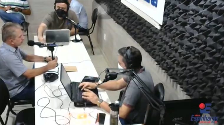 Nabor diz que lei não permite realizar rateio dos recursos do FUNDEB entre professores de Patos. Veja o vídeo