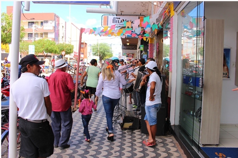 Comércio de Patos fechará as portas no dia 1º de Janeiro