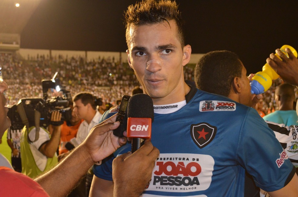 Nacional de Patos anuncia goleiro Remerson, tricampeão Paraibano, como 11° reforço para o Estadual de 2022