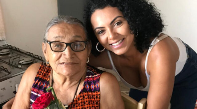 Morre aos 87 anos, por complicações da Covid-19, a senhora Alcina Caetano, avó da jornalista Dilany Silva