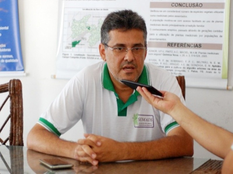 Ex-secretário de Meio Ambiente diz que retirada das algarobas do leito do Rio Espinharas não representa uma medida segura