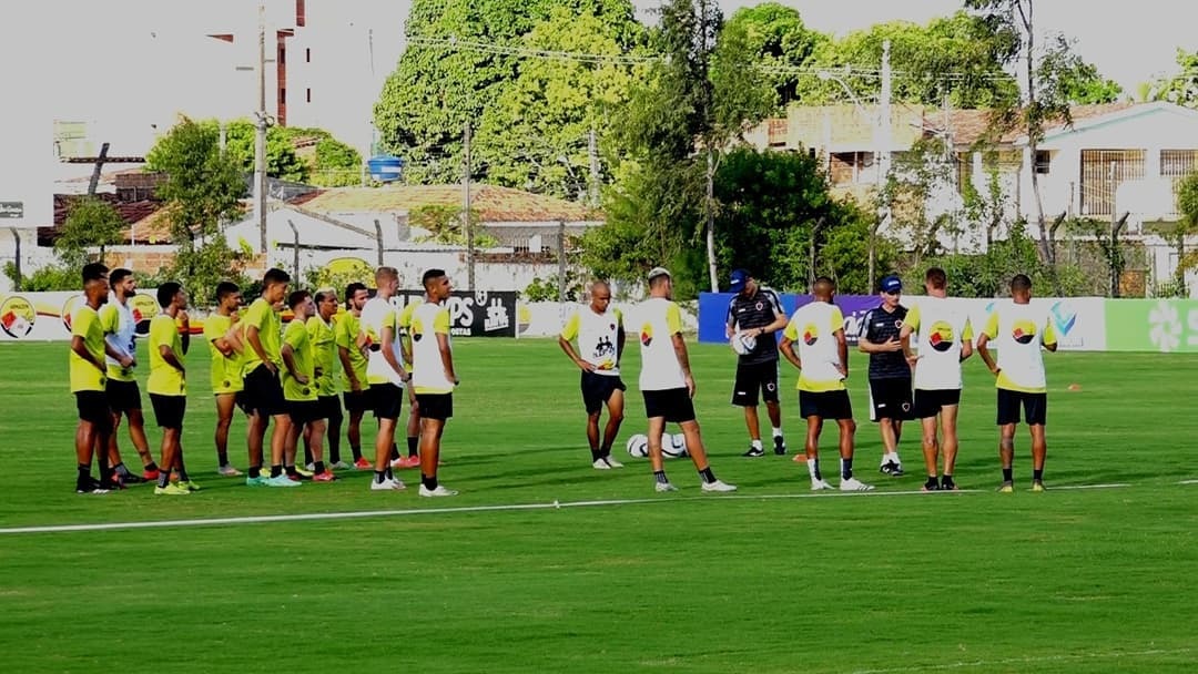Botafogo-PB faz primeiro amistoso da temporada, contra CSP