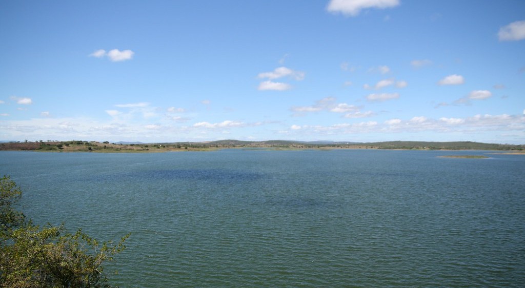 Complexo Coremas-Mãe d'Água já está com quase 600 milhões de metros cúbicos