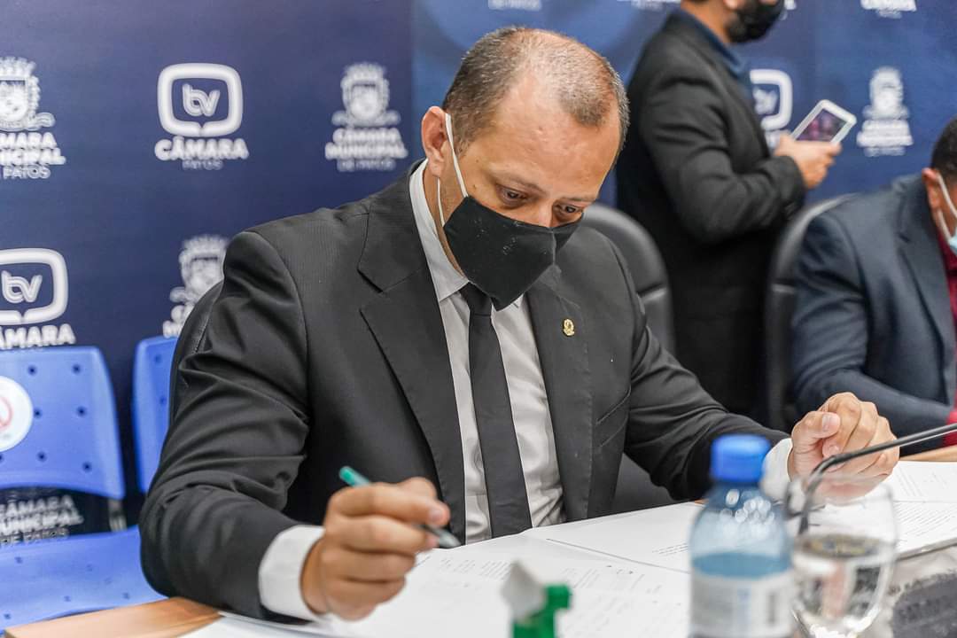 Vereador Josmá Oliveira aciona o Ministério Público e alega ameaça e intimidação em UBES