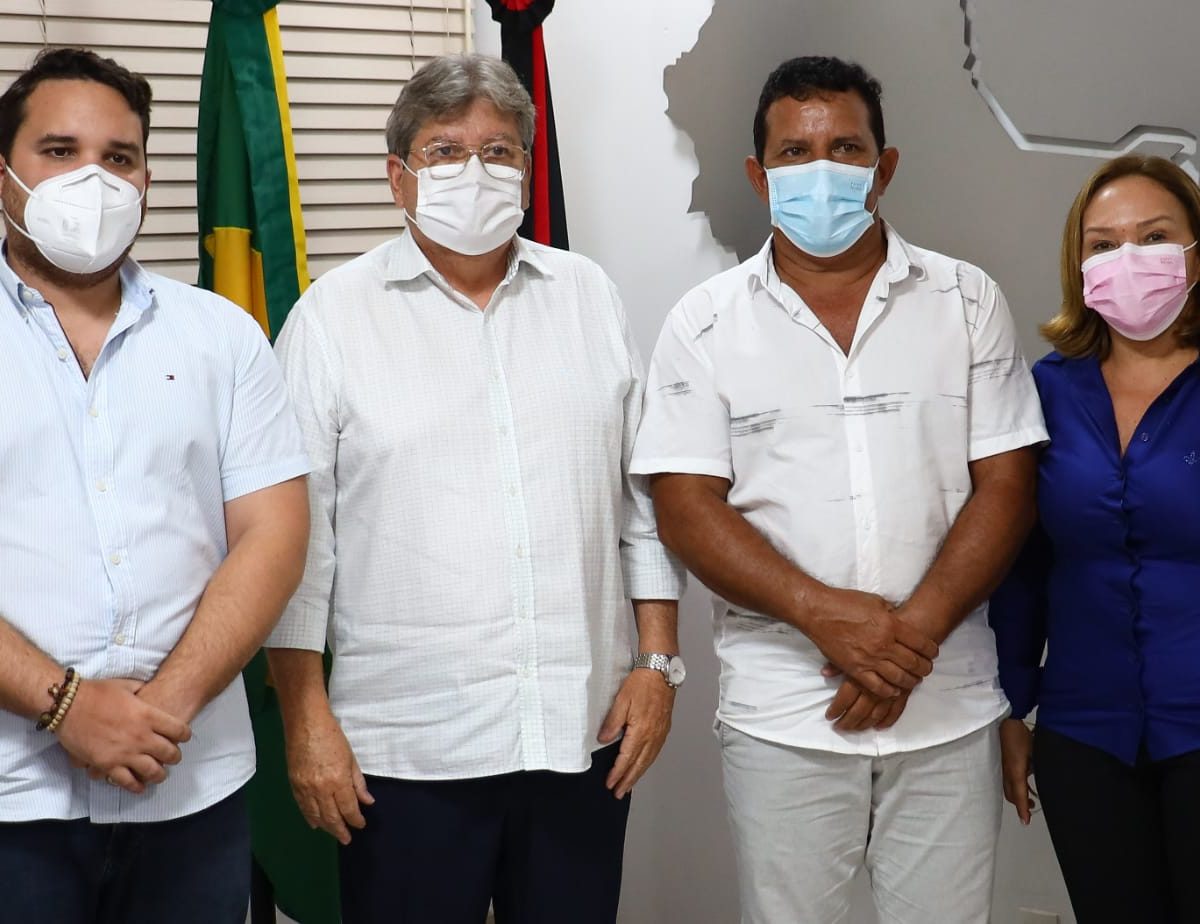 Mais dois prefeitos do PSD anunciam apoio ao governador João Azevêdo