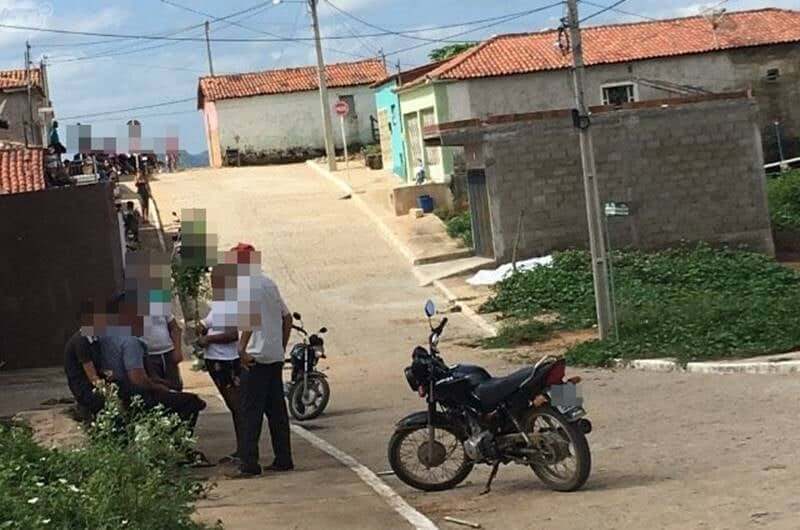 Homem é morto a tiros na noite desta segunda-feira (31), na cidade de Pedra Branca