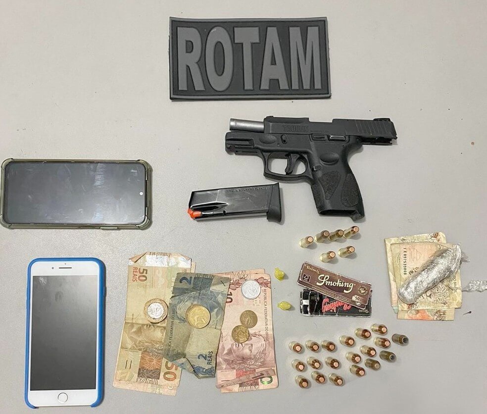 Após abordagem por discussão no trânsito, polícia encontra armas e drogas dentro de carro neste fim de semana, em Patos