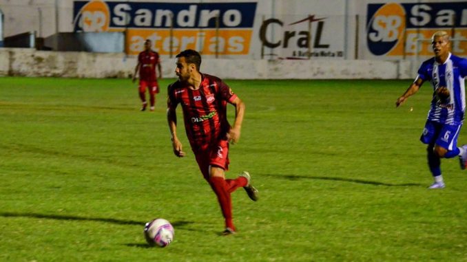 Auto Esporte se reabilita no Paraibano com vitória sobre Atlético-PB