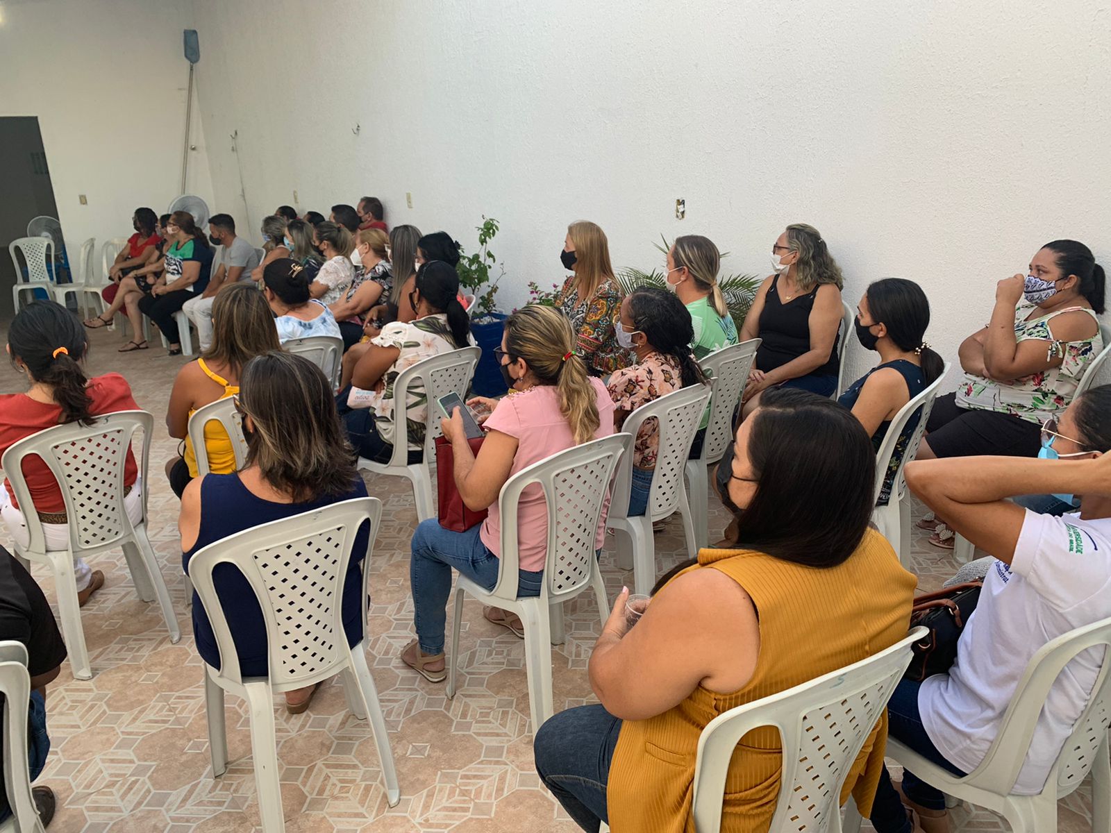 Sem aumento do piso salarial, professores de Itaporanga podem paralisar atividades na próxima semana