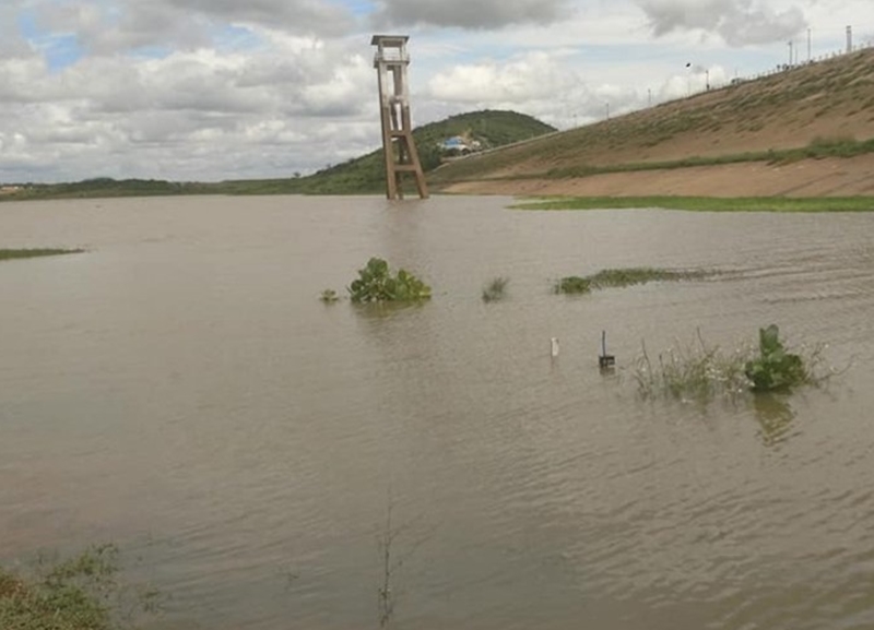 Mesmo com previsões otimistas, chuvas continuam caindo na região mas, mananciais continuam secos
