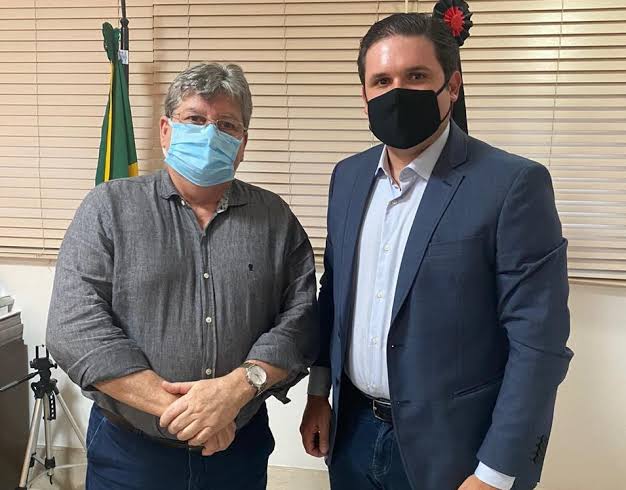 Hugo Motta reafirma apoio a reeleição de João e explica escolha por Efraim Filho