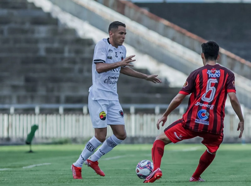Botafogo-PB leva melhor sobre Auto Esporte e sobe na tabela