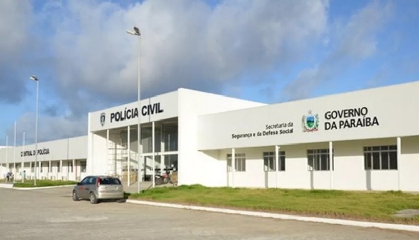 Homem é preso acusado de abusar sexualmente de adolescente, na Paraíba