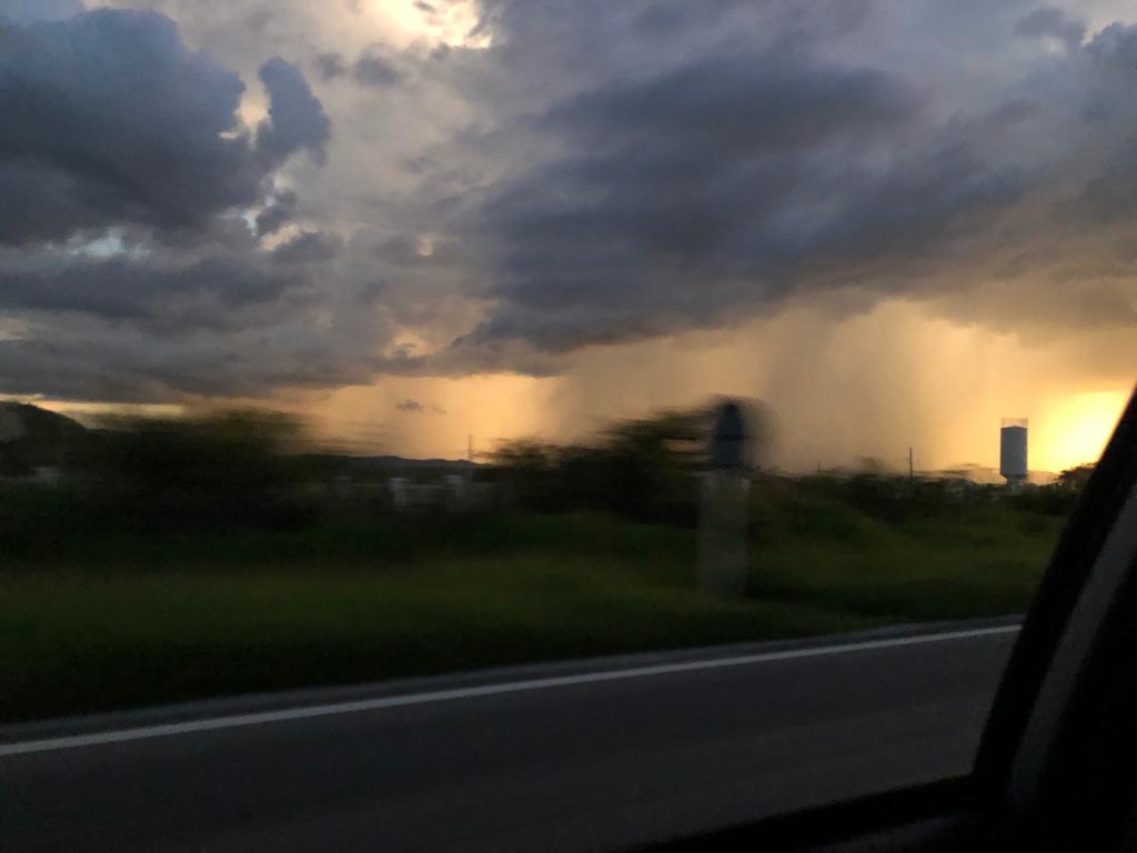 Inmet emite alerta amarelo e laranja de chuvas intensas para Patos e vários municípios do Sertão. Confira a lista