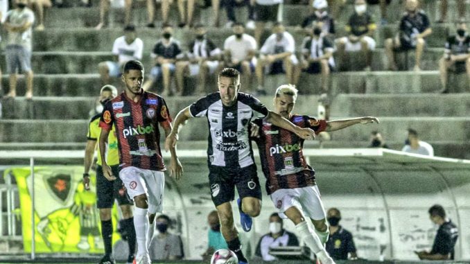 São Paulo Crystal e Botafogo-PB se enfrentam visando liderança da chave