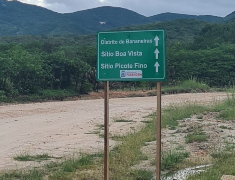Prefeitura de Passagem instala placas de identificação das estradas e comunidades rurais do município
