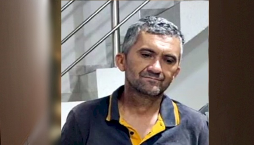 Homem é morto a tiros enquanto bebia com amigos em calçada de bar, no Vale do Piancó