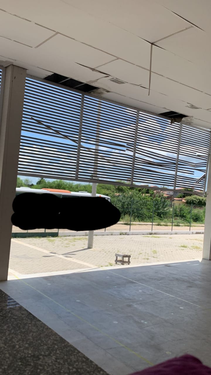 Sem se identificar, mãe de aluna denuncia ECIT Lynaldo Cavalcanti, em Patos: “Péssima merenda, estrutura abandonada”