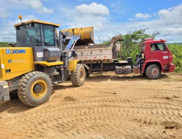 Prefeitura de Catingueira inicia recuperação das estradas rurais