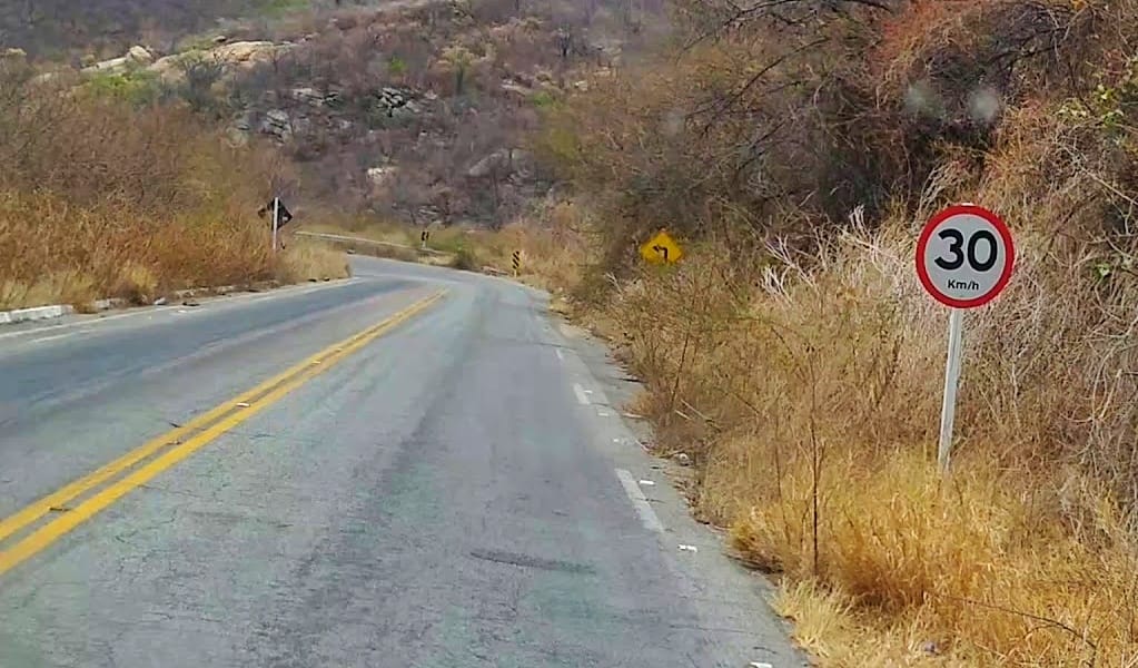 Pleito de Dr. Érico: ALPB aprova requerimento que propõe o recapeamento asfáltico da PB-262