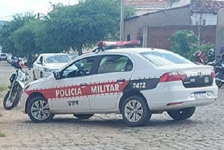 Idosa de 68 anos é morta a tiros na frente de casa em Catolé do Rocha após uma semana da morte do neto