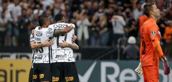 Libertadores: Vitória do Corinthians e empate em clássico mineiro
