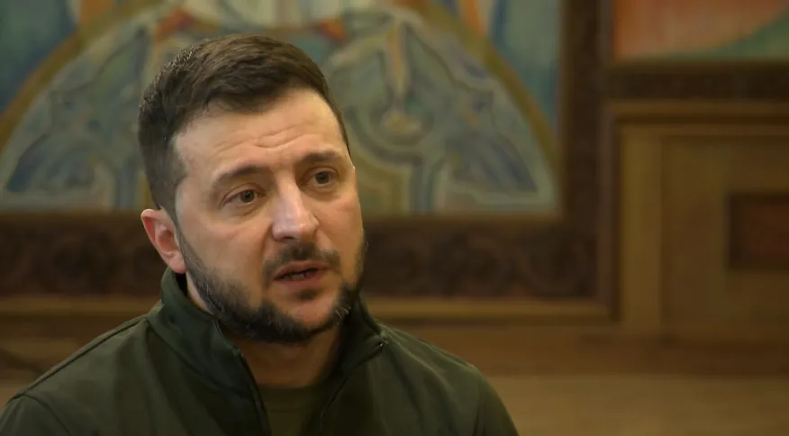 Mundo deve se preparar para chance de Putin usar armas nucleares, diz Zelensky à CNN