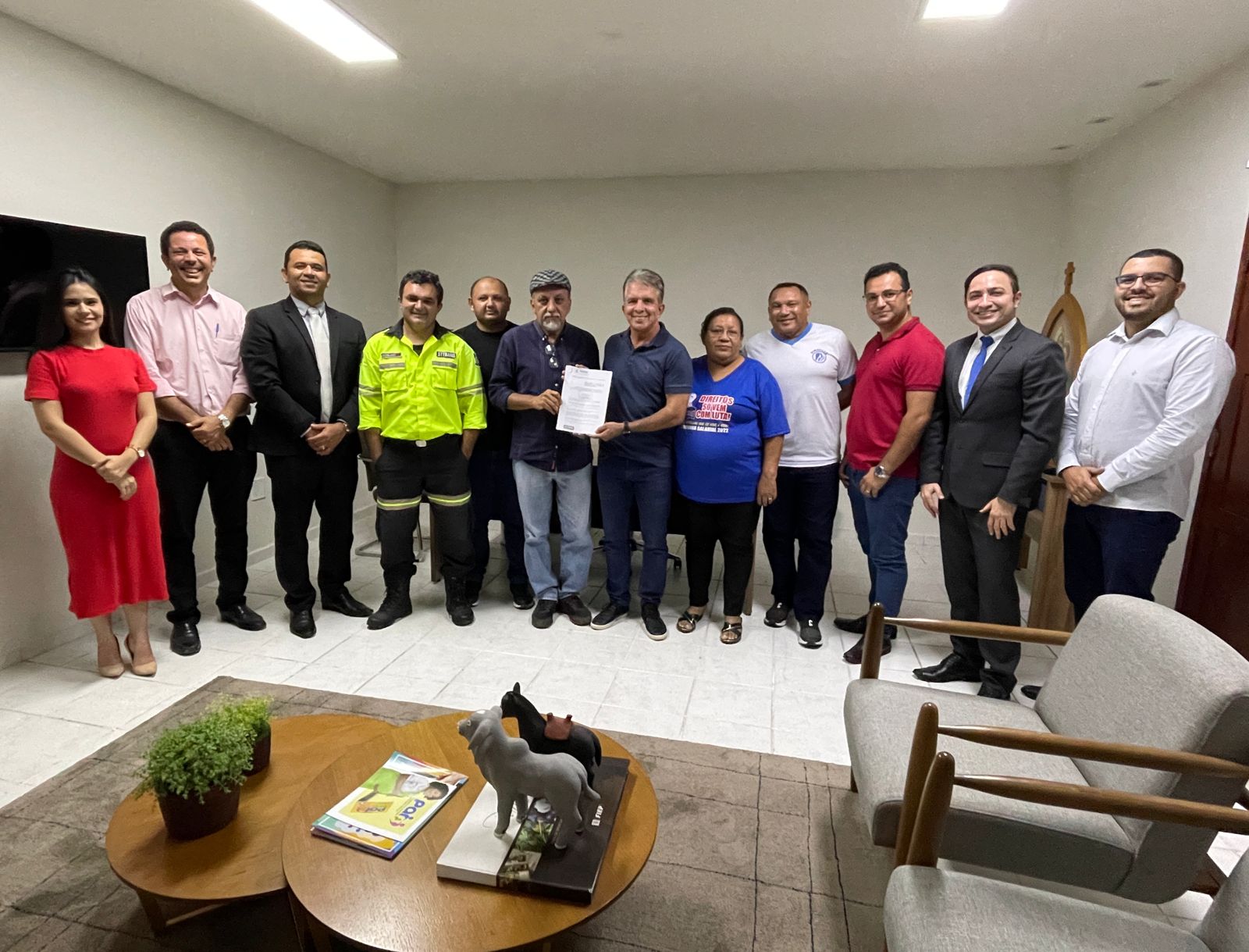 Prefeito de Patos se reúne com entidades sindicais e formulam atualização do Estatuto do Servidor