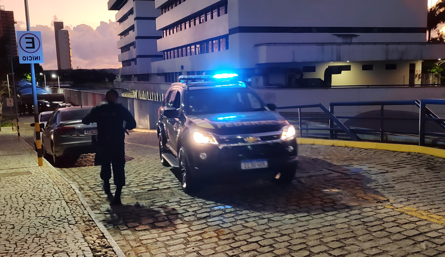Operação da PF, com apoio da Polícia Civil, Polícia Militar e FT-SUSP combate organização criminosa especializada no tráfico de drogas e lavagem de capitais